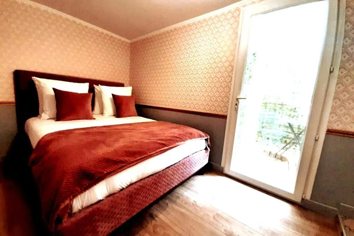 Da Vinci Apartment Paris Montmartre Aircon 0*,