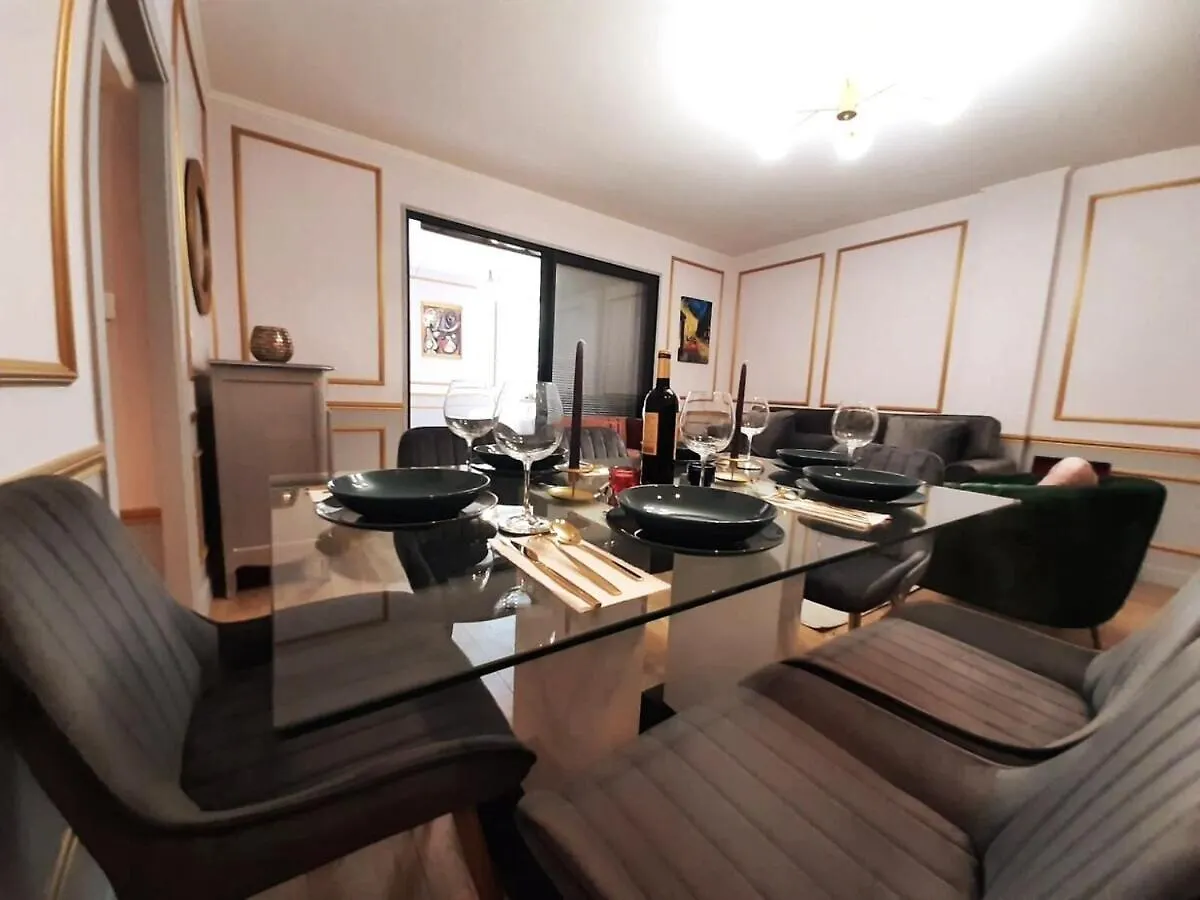 Da Vinci Apartment Paris Montmartre Aircon France