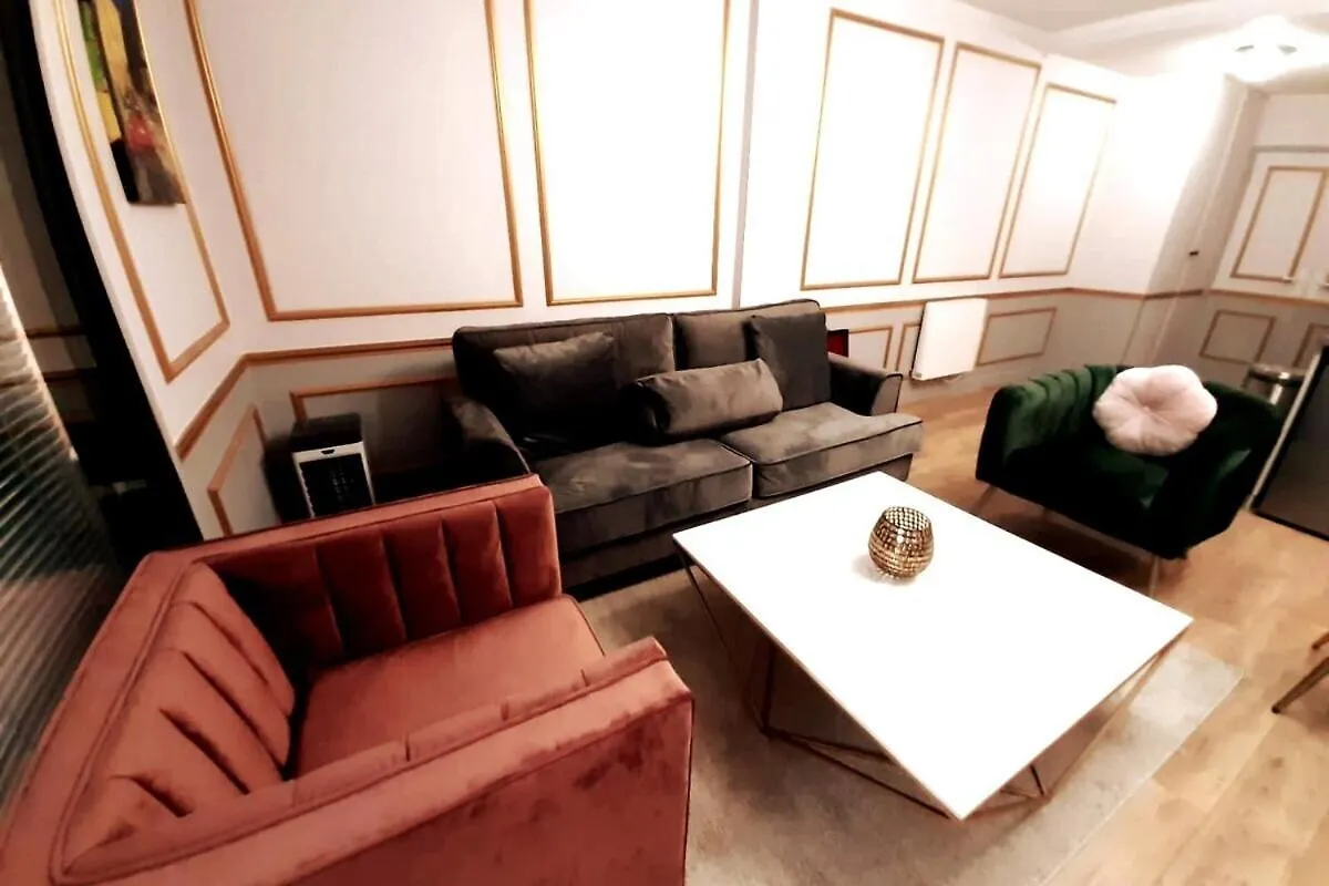Da Vinci Apartment Paris Montmartre Aircon 0*,